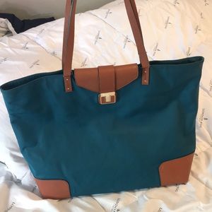 Tory Tote